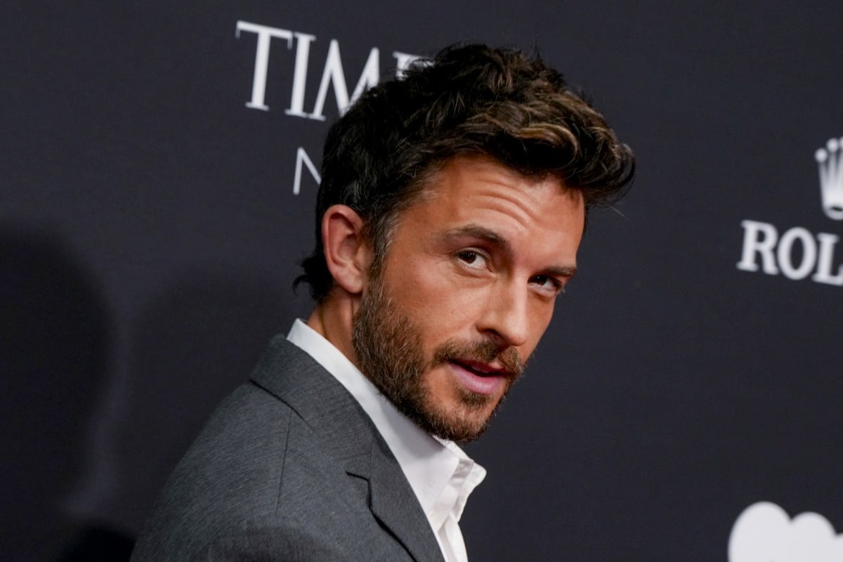 Wicked star Jonathan Bailey reflects on fatherhood: "There's no biological clock"