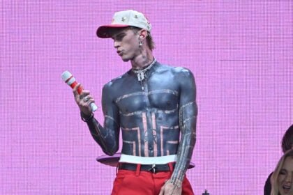 iHeartRadio Y100's Jingle Ball 2025