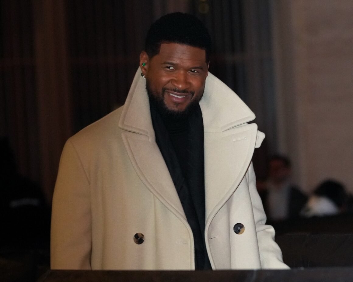 Paris Fashion Week: Menswear Fall/Winter 2026-2027 - Hermes - Outside Arrivals