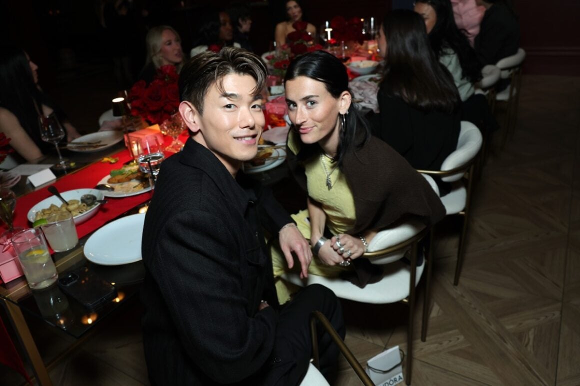 Cosmopolitan And Pandora Jewelry's Celebration Of Music's Biggest Weekend