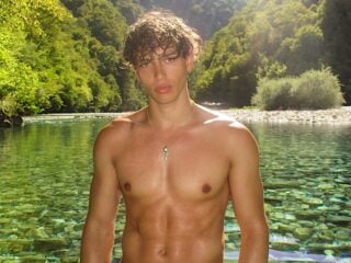 Instahottie 02062026