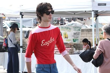 Celebrities Shopping At The Farmers Market In Studio City