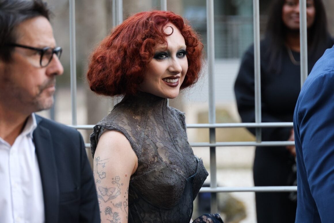 Paris Fashion Week Womenswear Fall/Winter 2026-2027: Balmain - Outside Arrivals