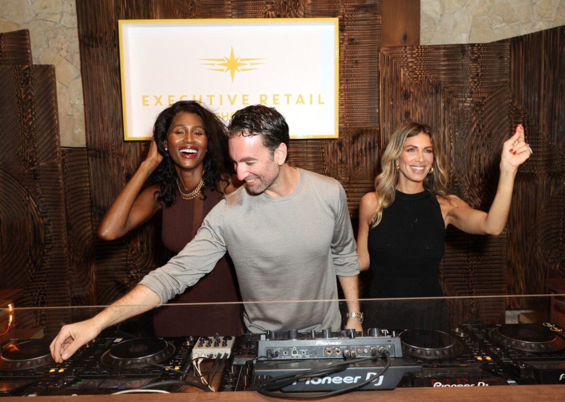 Executive Retail Shops World of Wonder