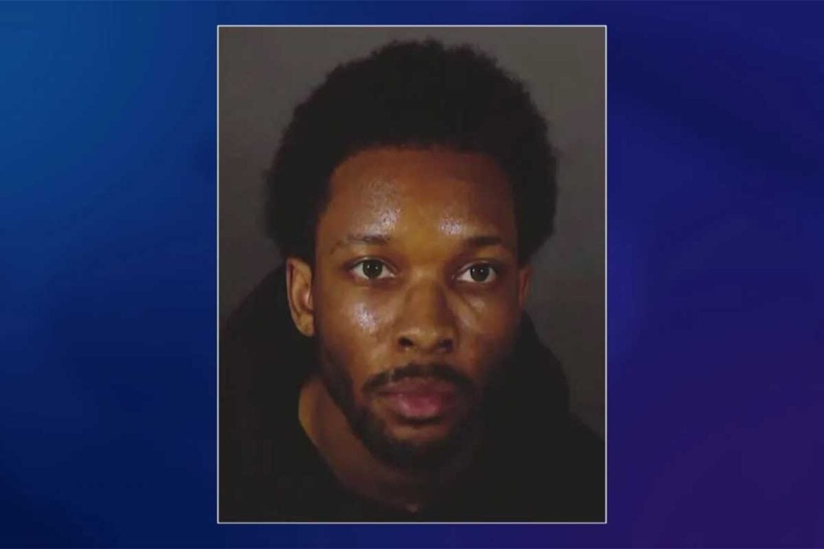 D4vd mugshot