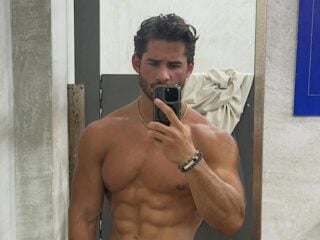 Insta Snaps lede 04252026