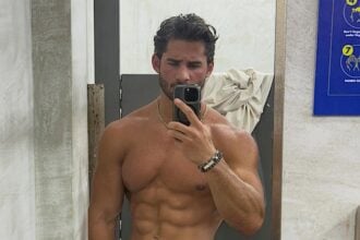 Insta Snaps lede 04252026