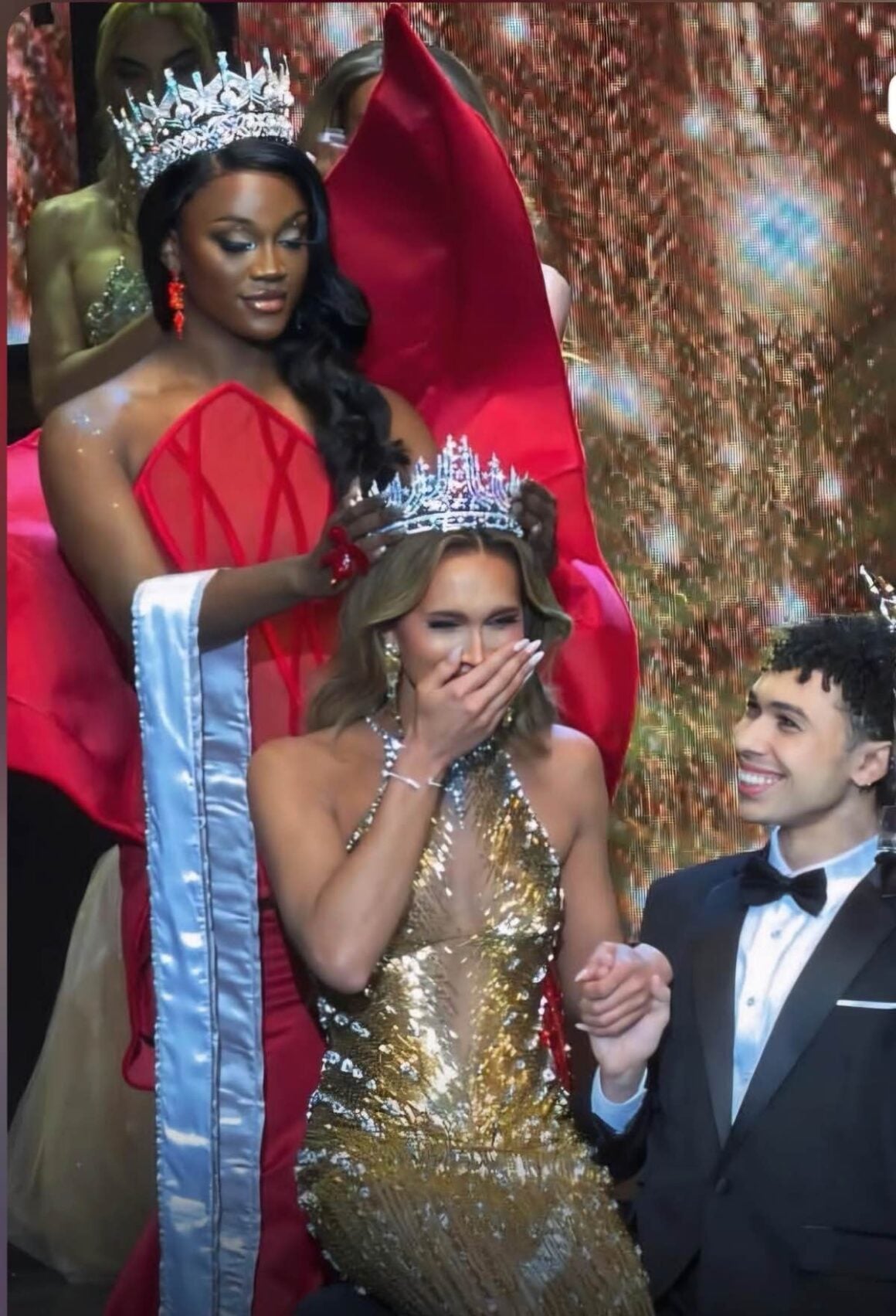 Lo Colby Miss International Queen USA