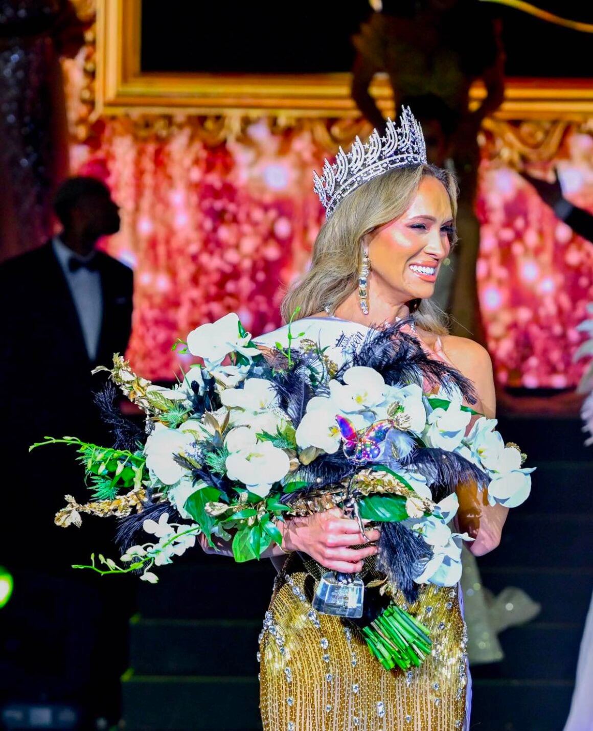 Lo Colby Miss International Queen USA