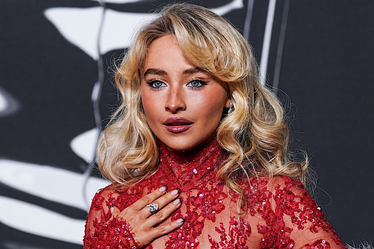 Sabrina Carpenter Apologizes After Mistaking a Fan's Arabic Zaghrouta for Yodeling at Coachella: "Could Have Handled It Better"