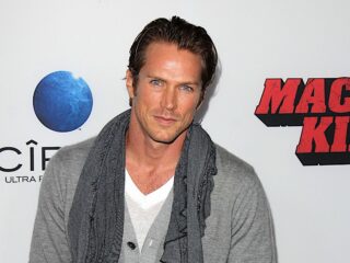 Jason Lewis