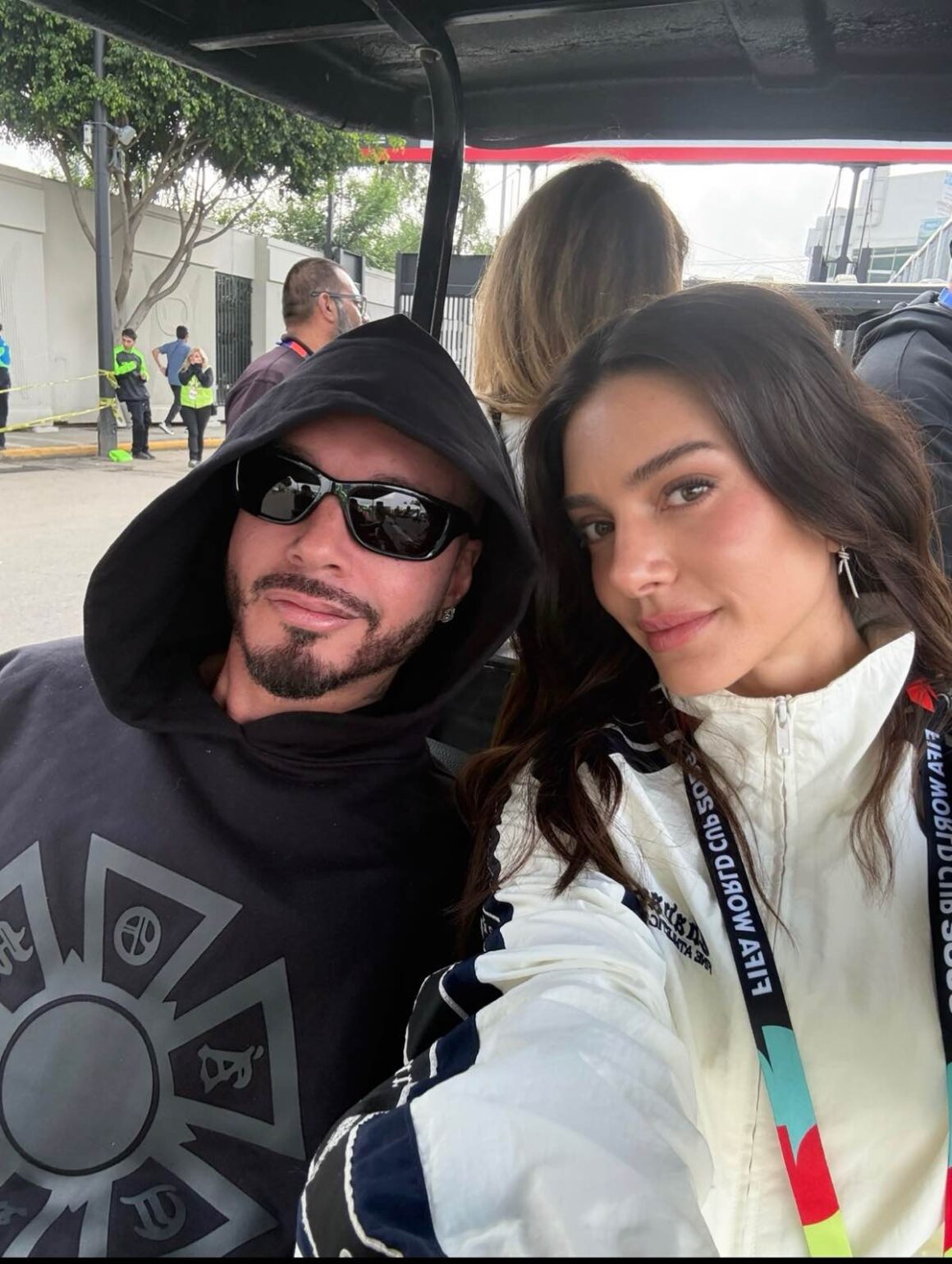 Valentina Ferrer and J Balvin