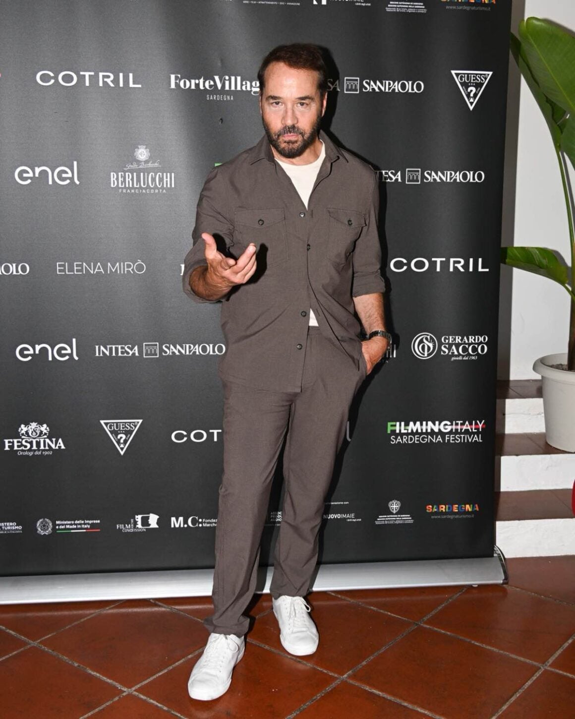 Filming Italy Sardegna Festival - Jeremy Piven Photocall