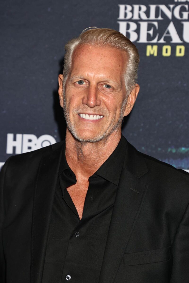 Hoyt Richards, the World's First Male Supermodel, Lost $4.5M to a ...