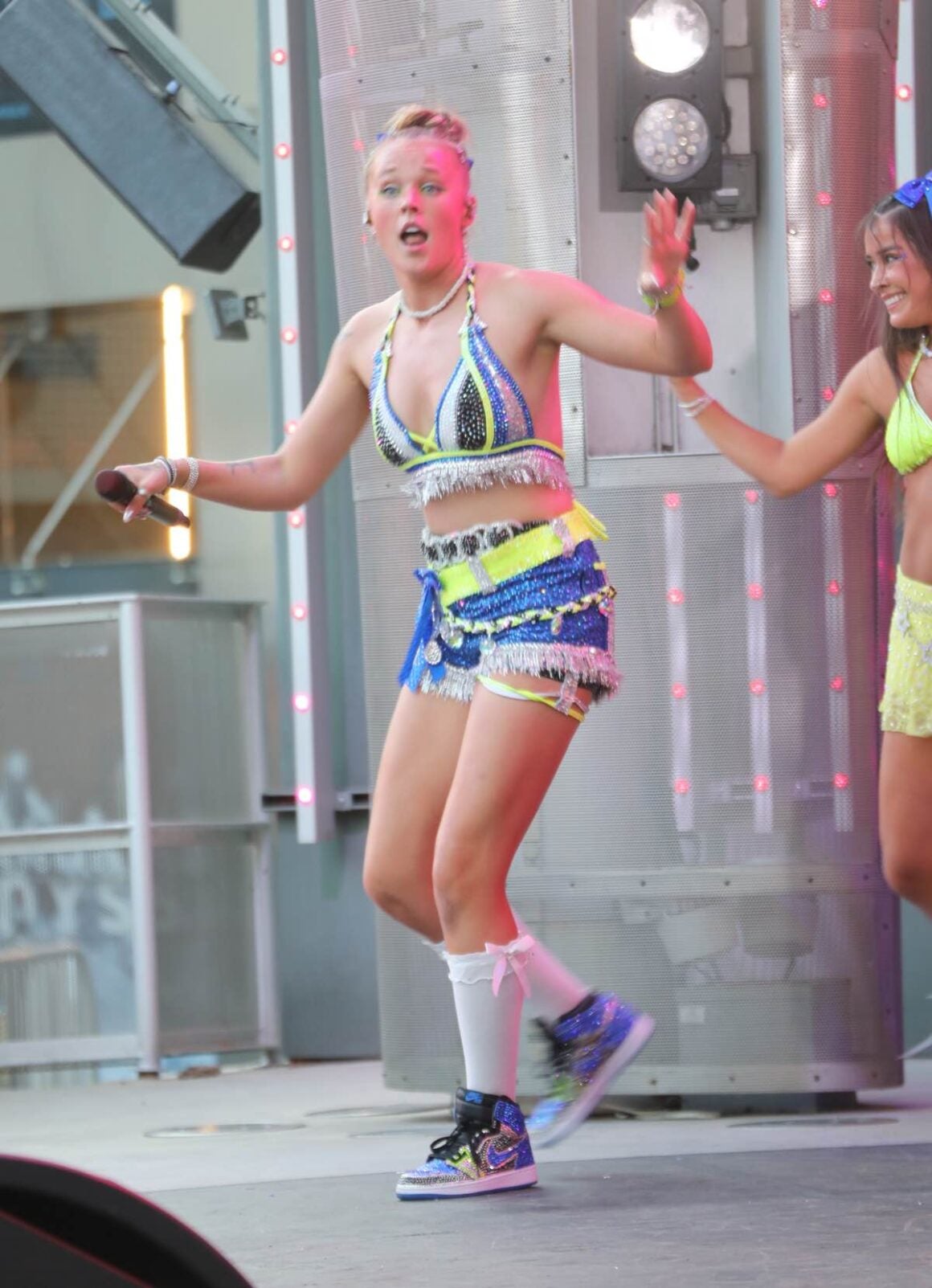 JoJo Siwa performs live at Universal CityWalk in Los Angeles