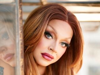 Ginger Minj