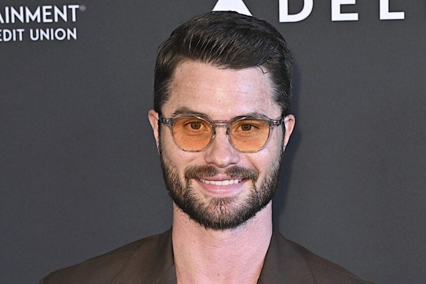 Chase Stokes on His Major Health Issues, Celine Dion on Her Return to the Spotlight, Princess Diana's Cause of Death, and More News 1 Chase Stokes