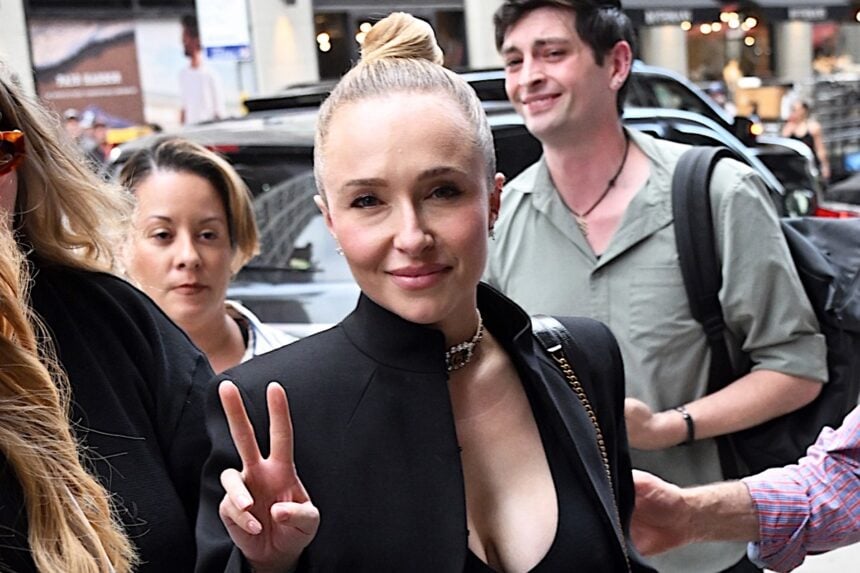 Save the Cheerleader: Remembering Hayden Panettiere, Who Died at 36 of an Apparent Overdose and Experienced Cardiac Arrest 1 Hayden Panettiere Arriving Barnes And Noble To Promote Her New Book
