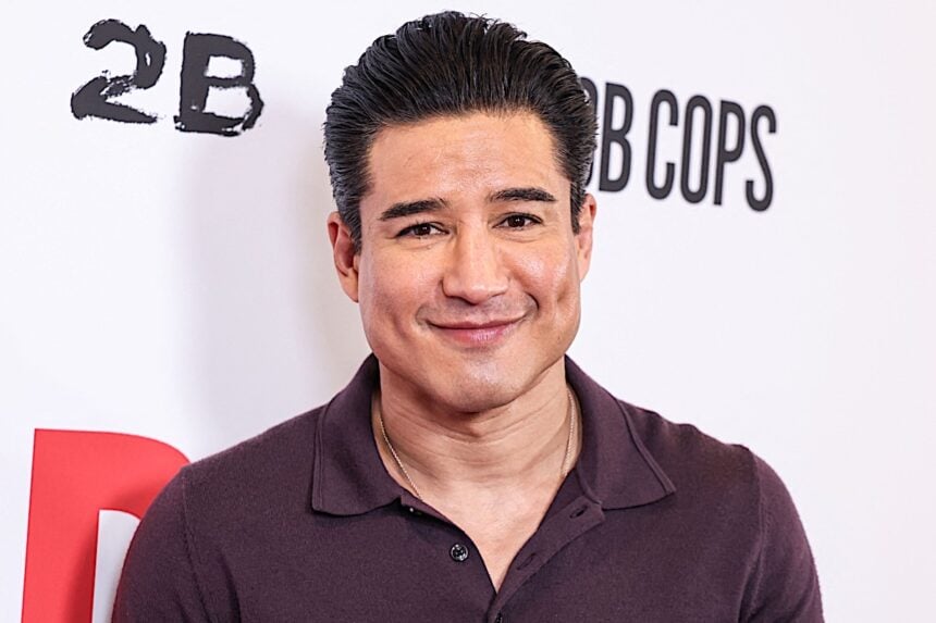 Mario Lopez Slammed Over Bizarre AI Clip Featuring His Niece at Dodgers Game 1 Mario Lopez