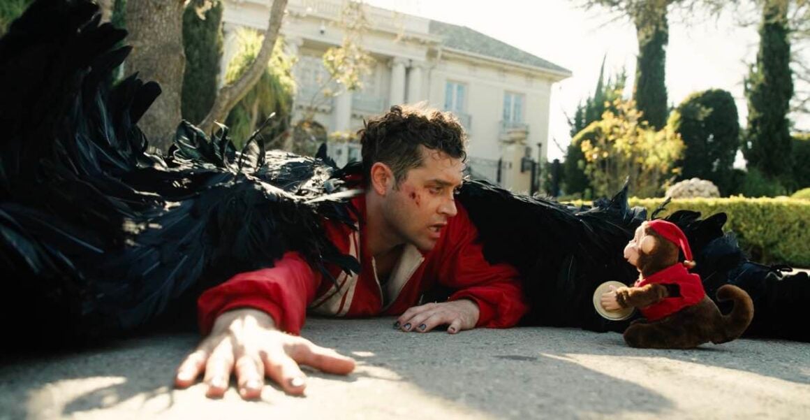 Stewart Taylor Embraces His Dark Side With “Dark Summer” 2 Stewart Taylor Dark Summer