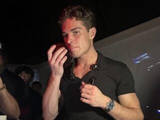Braden Peters