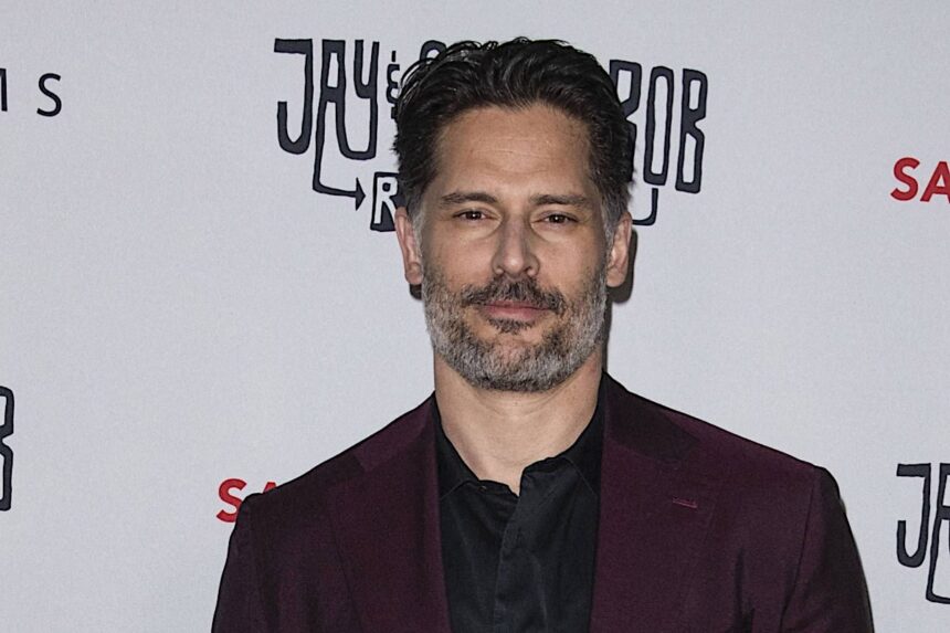 Joe Manganiello Claims Sofia Vergara Ridiculed Him During Near-Death Experience 1 Joe Manganiello