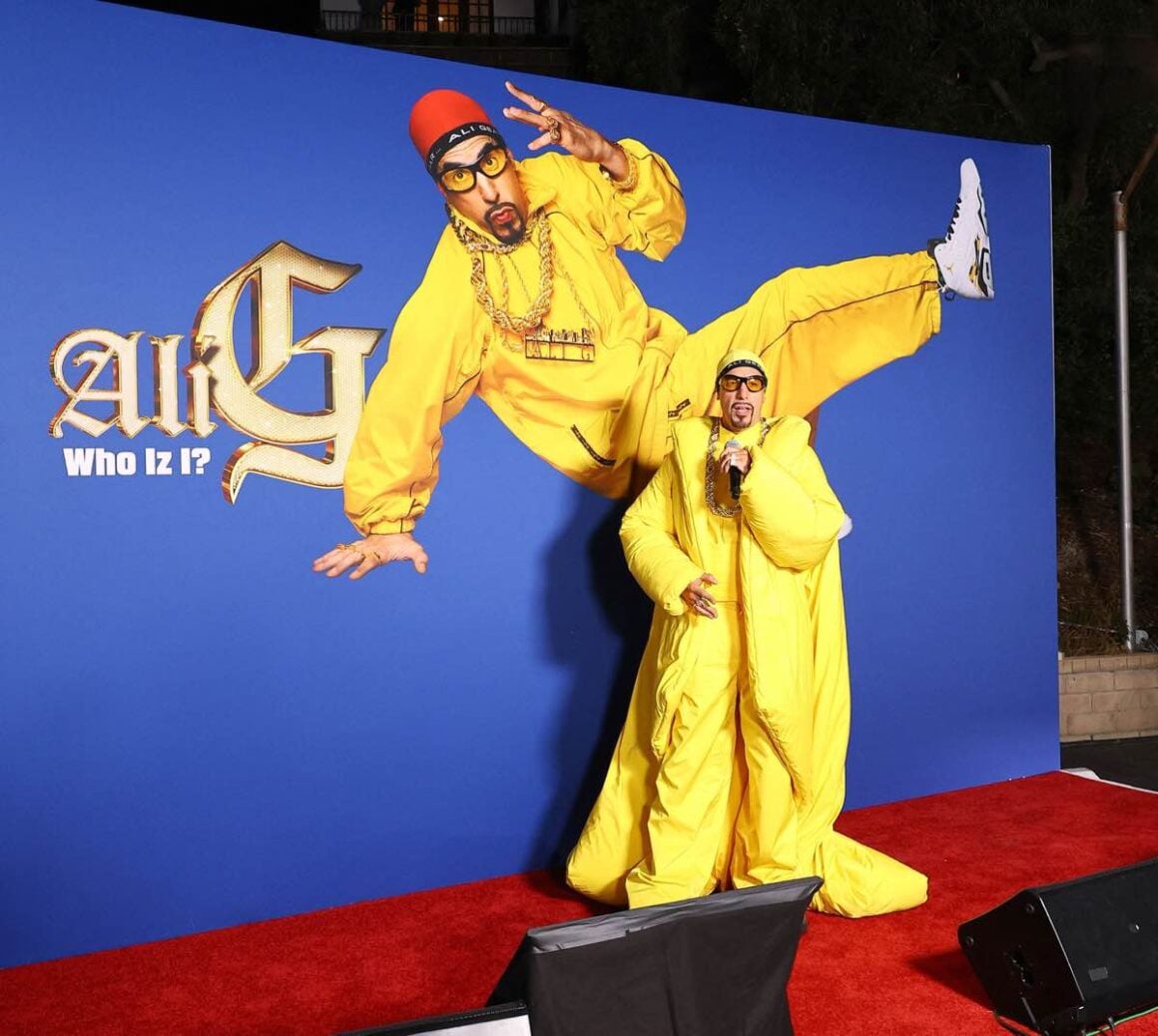 The World Premiere of ALI WHO: IZ I? in Los Angeles